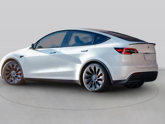 TESLA MODEL Y 2024 7SAYGDEF8RA284088 image TESLA MODEL Y 2024 7SAYGDEF8RA284088 image